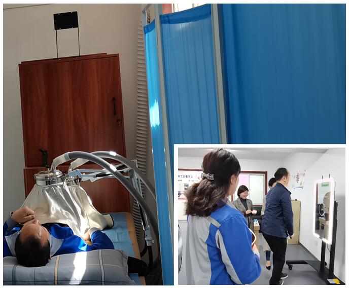 大家來到健康小屋進行艾灸實際操作與感受 大家來到健康小屋進行艾灸實際操作與感受